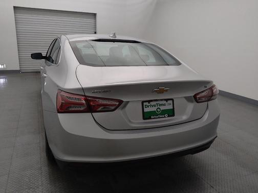 2021 Chevrolet Malibu FWD LT