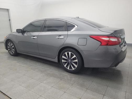 2017 Nissan Altima 2.5 SV