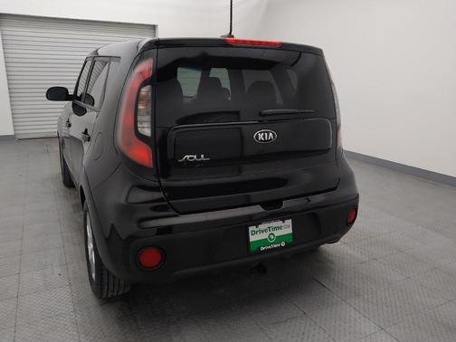 2017 Kia Soul Base