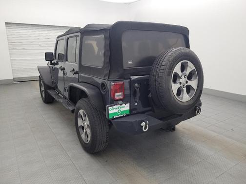 2017 Jeep Wrangler Unlimited Sahara