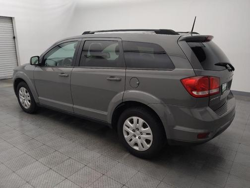 Vice White 2019 Dodge Journey SE