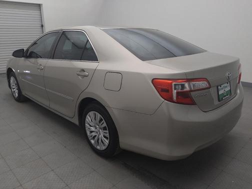 2013 Toyota Camry LE