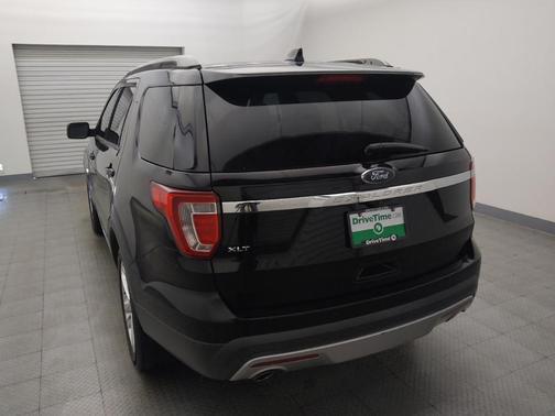 Shadow Black 2017 Ford Explorer XLT