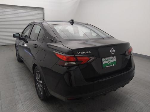 2021 Nissan Versa 1.6 SV