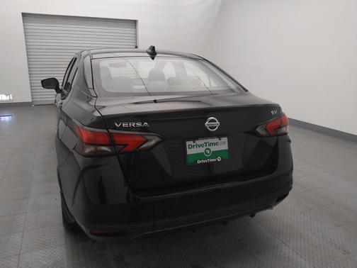 2021 Nissan Versa 1.6 SV