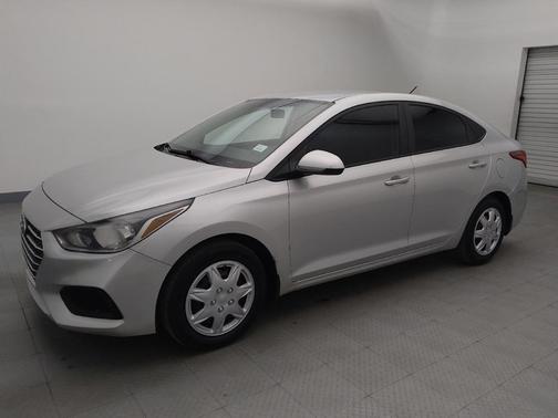 2020 Hyundai Accent SE