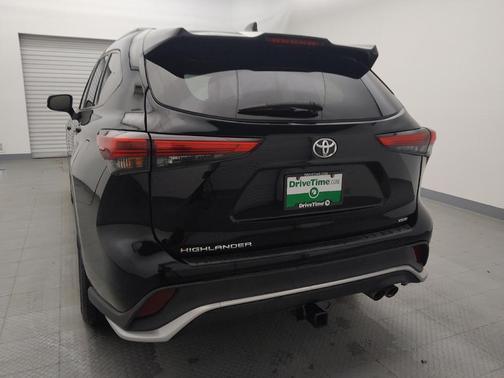 2022 Toyota Highlander XSE