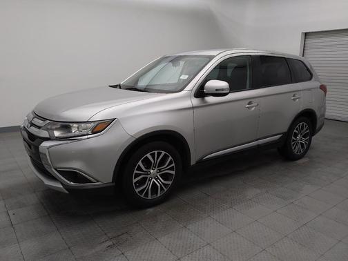 2018 Mitsubishi Outlander SE