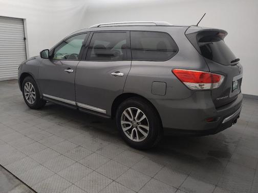 2016 Nissan Pathfinder SL