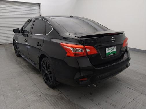 2018 Nissan Sentra SR