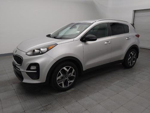 2020 Kia Sportage EX