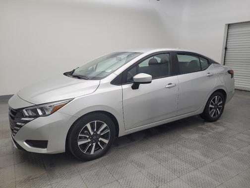 2024 Nissan Versa 1.6 SV