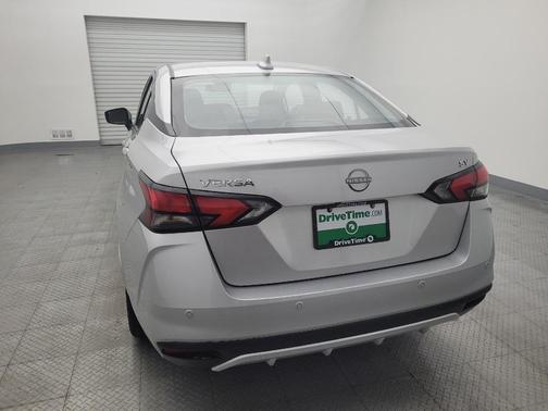 2024 Nissan Versa 1.6 SV