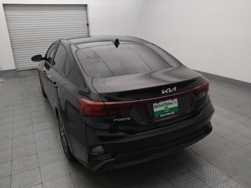 Aurora Black 2023 Kia Forte LXS