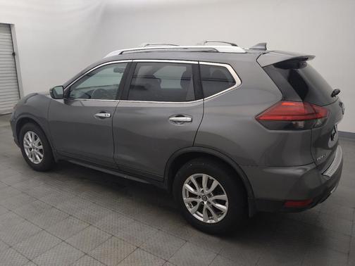 Gun Metallic 2017 Nissan Rogue SV