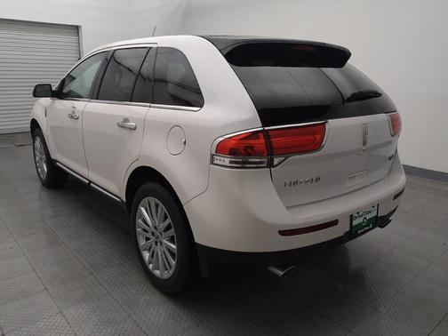 2015 Lincoln MKX Base
