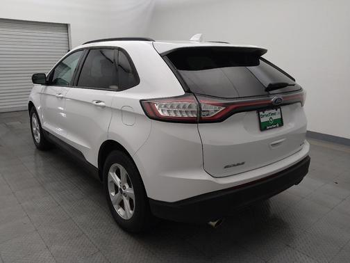 2015 Ford Edge SE