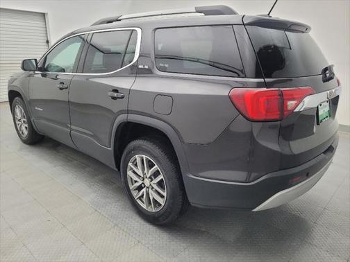 2017 GMC Acadia SLE-2