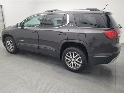 2017 GMC Acadia SLE-2