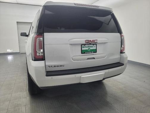 2017 GMC Yukon SLT