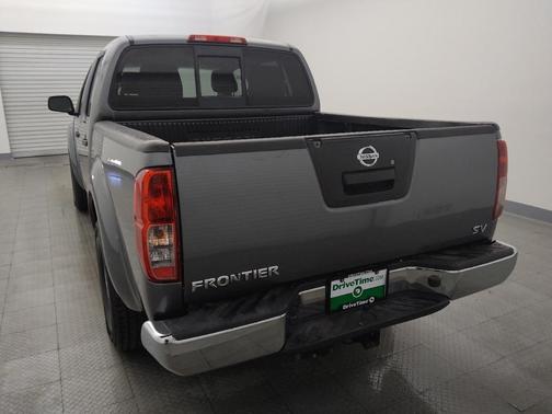 Gun Metallic 2019 Nissan Frontier SV