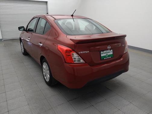 2018 Nissan Versa 1.6 SV