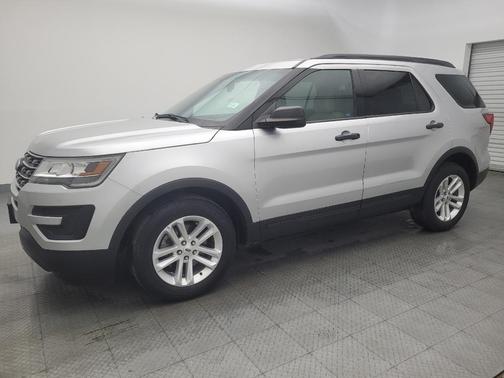 2017 Ford Explorer Base