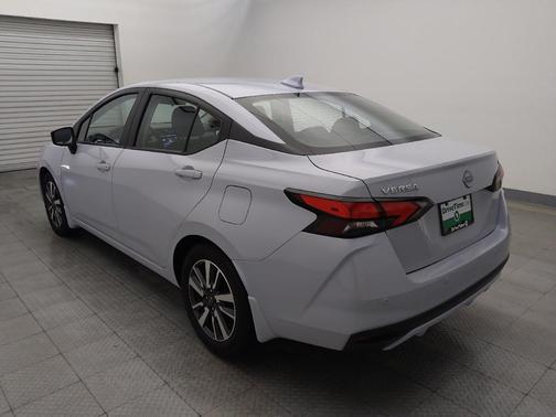 2024 Nissan Versa 1.6 SV