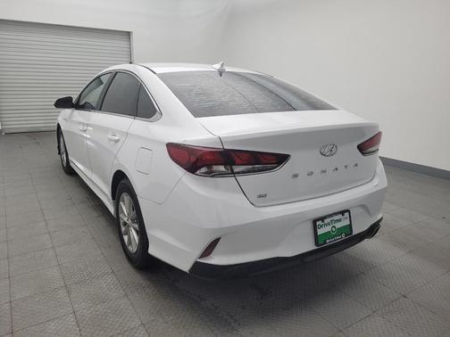 2019 Hyundai SONATA SE