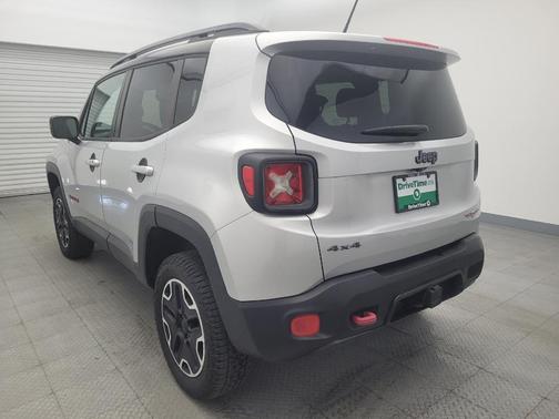 2015 Jeep Renegade Trailhawk
