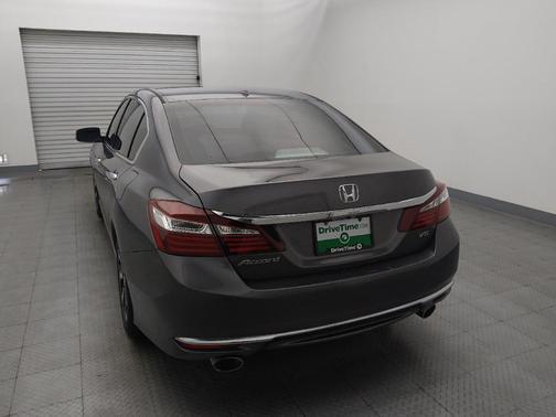 Gray 2017 Honda Accord EX-L