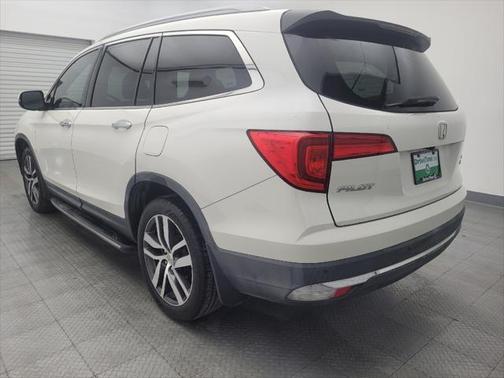 2017 Honda Pilot Elite
