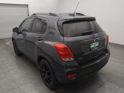 Gray 2021 Chevrolet Trax LT