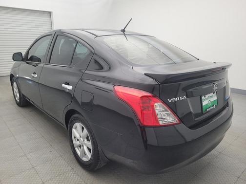 2013 Nissan Versa 1.6 SL