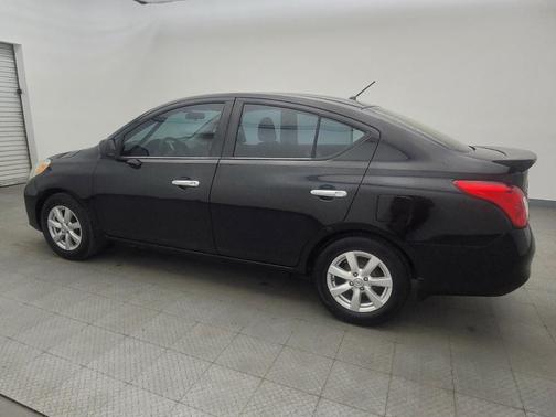 2013 Nissan Versa 1.6 SL