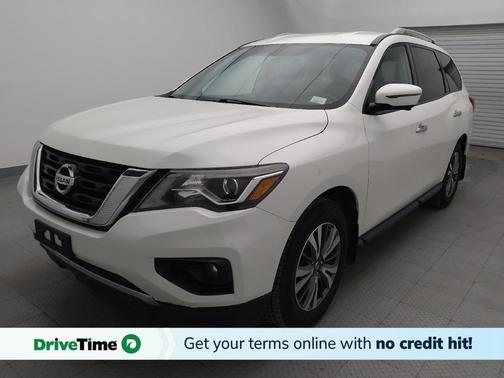 2017 Nissan Pathfinder SL