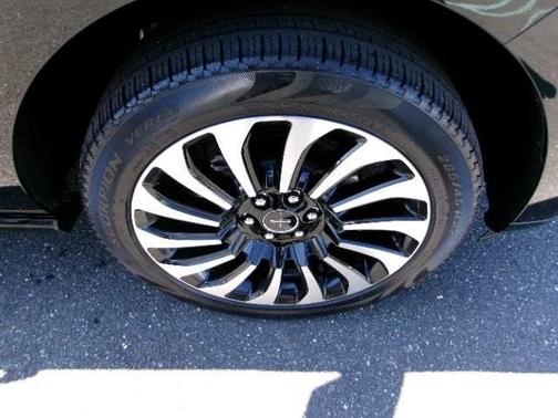 2022 Lincoln Navigator BLACK LABEL
