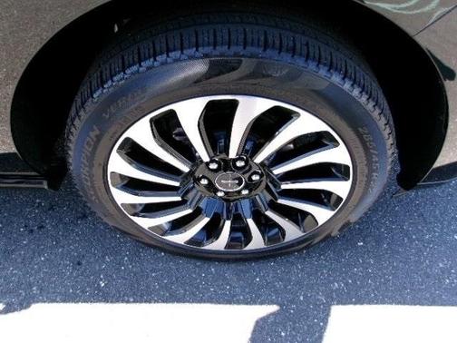 2022 Lincoln Navigator BLACK LABEL