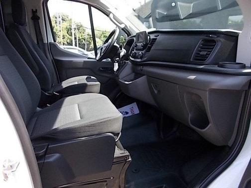 2023 Ford Transit-250 