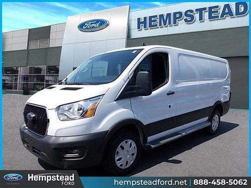 2023 Ford Transit-250 