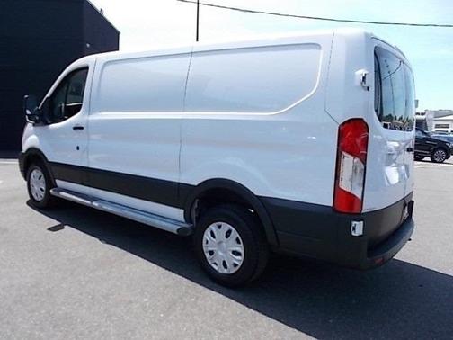 2023 Ford Transit-250 