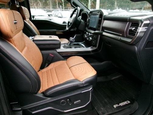 2022 Ford F-150 PLATINUM