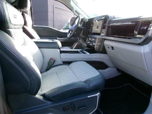 2024 Ford F-350 LIMITED