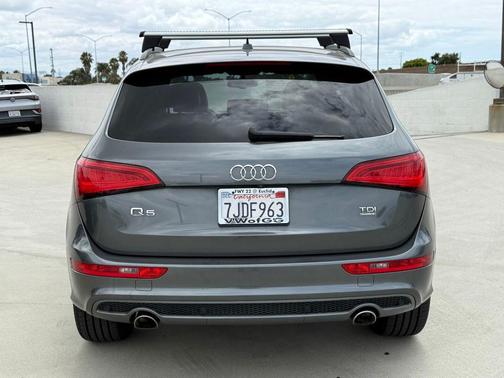Gray 2015 Audi Q5 3.0 TDI Premium Plus