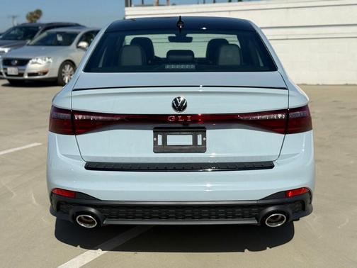 2026 Volkswagen Jetta GLI 2.0T Autobahn