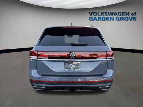 2026 Volkswagen Atlas 2.0T SE w/Technology 4MOTION