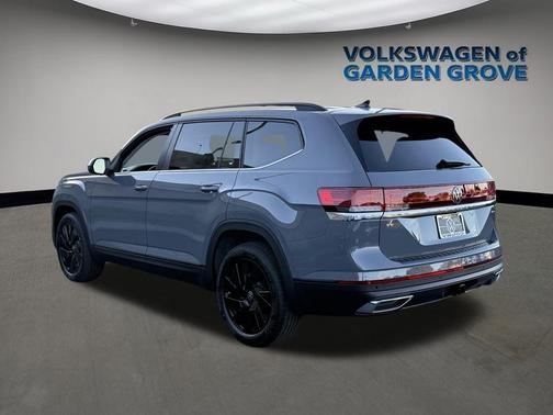 2026 Volkswagen Atlas 2.0T SE w/Technology 4MOTION