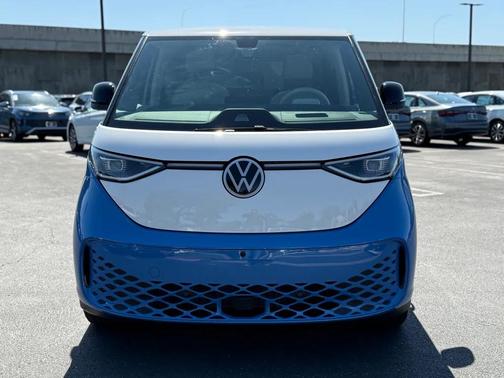 2025 Volkswagen ID. Buzz Pro S Plus