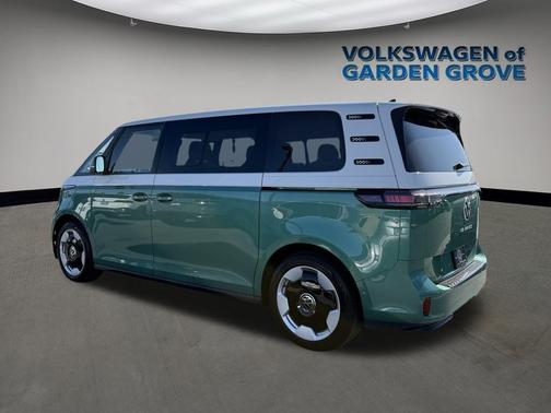 2025 Volkswagen ID. Buzz Pro S Plus with 4MOTION