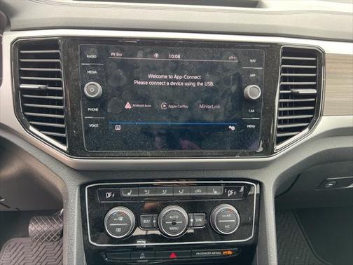 2022 Volkswagen Atlas 3.6L SEL
